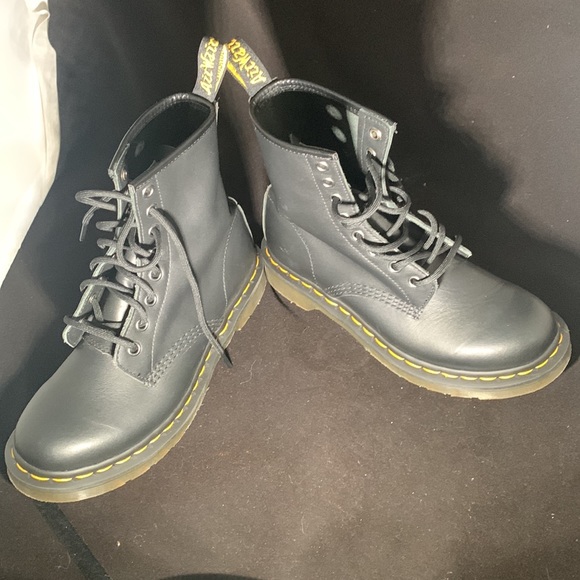 US size 6.  Worn one time. - Picture 5 of 6